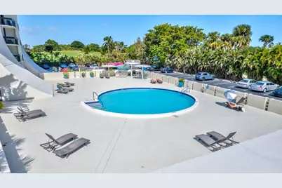 2000 Presidential Way #702, West Palm Beach, FL 33401 - Photo 16