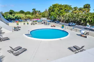 2000 Presidential Way, West Palm Beach, FL 33401 - Photo 16
