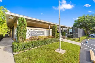 567 Trace Cir, Deerfield Beach, FL 33441 - Photo 16