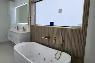 1275 NE 200th Terrace, Miami, FL 33179 - Photo 28