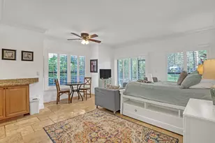 11863 Wimbledon Circle, Wellington, FL 33414 - Photo 2