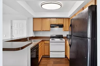 728 Executive Center Drive #29, West Palm Beach, FL 33401 - Photo 2