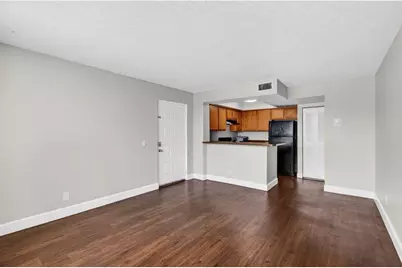 728 Executive Center Drive #29, West Palm Beach, FL 33401 - Photo 10