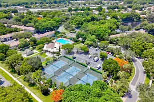 507 Gardens Dr, Pompano Beach, FL 33069 - Photo 4