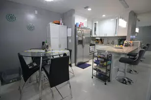 6575 W 27th Ct, Hialeah, FL 33016 - Photo 4