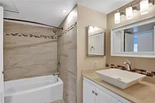 3111 Oakland Shores Dr, Oakland Park, FL 33309 - Photo 8
