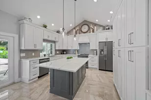 13275 Garwood Ct, Wellington, FL 33414 - Photo 8