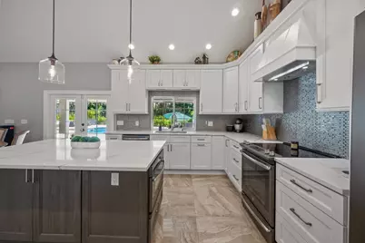 13275 Garwood Court, Wellington, FL 33414 - Photo 10