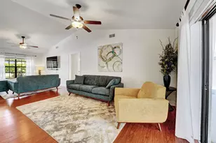 14608 Paddock Dr, Wellington, FL 33414 - Photo 10