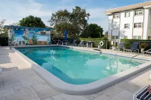 5501 NW 2nd Ave, Boca Raton, FL 33487 - Photo 8