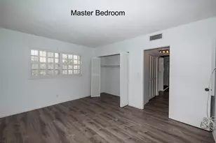 5501 NW 2nd Ave, Boca Raton, FL 33487 - Photo 4