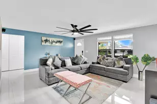 8411 Theresa Rd, Boynton Beach, FL 33472 - Photo 2