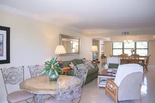 277 N Ocean Blvd, Boca Raton, FL 33432 - Photo 12