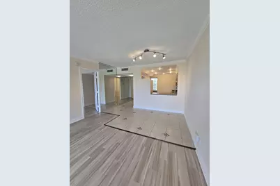 2900 N Palm Aire Drive N #405, Pompano Beach, FL 33069 - Photo 1