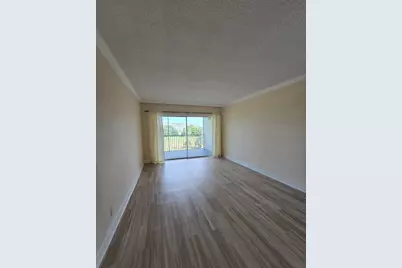 2900 N Palm Aire Drive N #405, Pompano Beach, FL 33069 - Photo 2