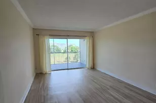 2900 N Palm Aire Dr N, Pompano Beach, FL 33069 - Photo 2