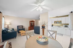 2600 SE Ocean Blvd, Stuart, FL 34996 - Photo 2