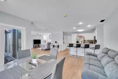 10615 NW 12th Court, Plantation, FL 33322 - Photo 6
