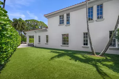 2104 Spring Court, Palm Beach Gardens, FL 33410 - Photo 44