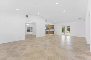 11580 NW 20th Dr NW, Coral Springs, FL 33071 - Photo 4