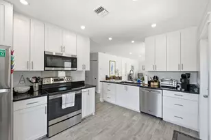 14832 Wildflower Ln, Delray Beach, FL 33446 - Photo 12