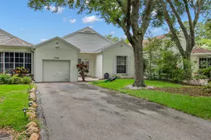7705 Forest Green Ln, Boynton Beach, FL 33436 - Photo 2
