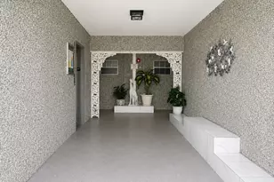 1201 Hillcrest Ct, Hollywood, FL 33021 - Photo 2