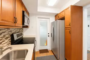 1201 Hillcrest Ct, Hollywood, FL 33021 - Photo 2