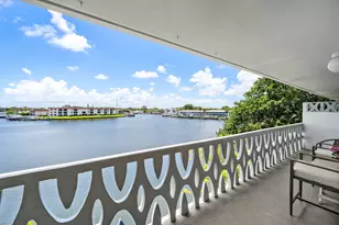 628 Southwind Cir, North Palm Beach, FL 33408 - Photo 10