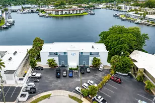 628 Southwind Cir, North Palm Beach, FL 33408 - Photo 4