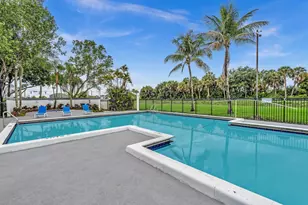 1020 Lake Victoria Dr, West Palm Beach, FL 33411 - Photo 52