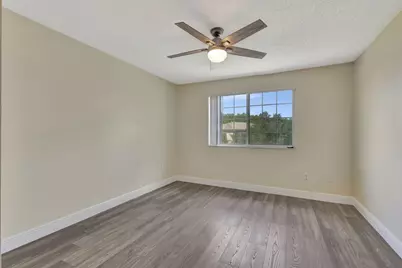 600 N Crestwood Ct Court N #609, Royal Palm Beach, FL 33411 - Photo 2