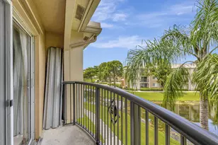600 N Crestwood Ct Ct N, Royal Palm Beach, FL 33411 - Photo 20