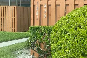 5881 SE Windsong Ln, Stuart, FL 34997 - Photo 2
