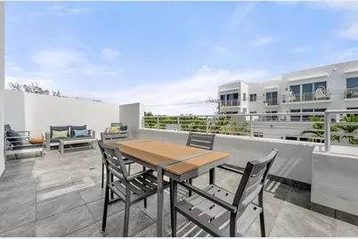 111 SE 2nd Street #302, Delray Beach, FL 33444 - Photo 8