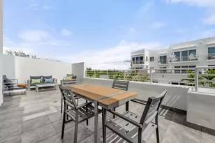 111 SE 2nd St, Delray Beach, FL 33444 - Photo 8