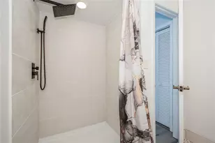 8208 NW 8th Pl NW, Plantation, FL 33324 - Photo 20