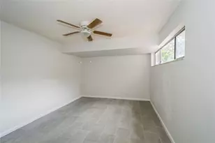8208 NW 8th Pl NW, Plantation, FL 33324 - Photo 12