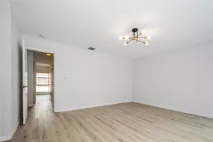 8208 NW 8th Pl NW, Plantation, FL 33324 - Photo 16