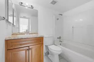 10148 Twin Lakes Dr, Coral Springs, FL 33071 - Photo 10