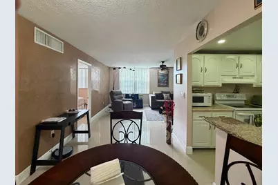 9301 Lime Bay Boulevard #301, Tamarac, FL 33321 - Photo 14