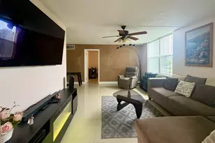 9301 Lime Bay Blvd, Tamarac, FL 33321 - Photo 10