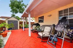 18977 NW 63rd Ct Circle, Miami Gardens, FL 33015 - Photo 40