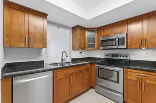 1821 NE 40th Ct, Pompano Beach, FL 33064 - Photo 8