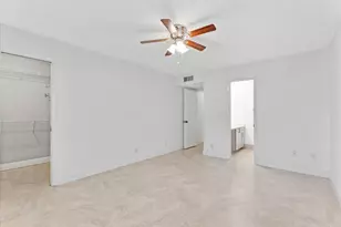 1821 NE 40th Ct, Pompano Beach, FL 33064 - Photo 14