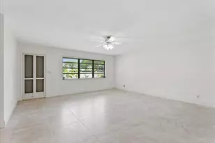 1821 NE 40th Ct, Pompano Beach, FL 33064 - Photo 6
