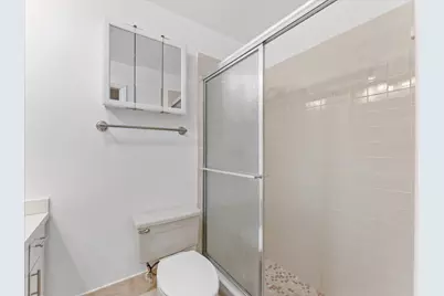 1821 NE 40th Court #305, Pompano Beach, FL 33064 - Photo 16