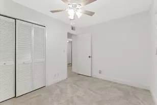 1821 NE 40th Ct, Pompano Beach, FL 33064 - Photo 20