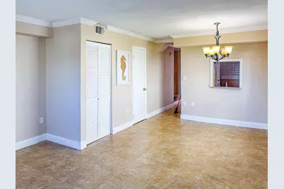633 NE 2nd Avenue #15, Fort Lauderdale, FL 33304 - Photo 12