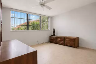8962 S Hollybrook Blvd, Pembroke Pines, FL 33025 - Photo 8